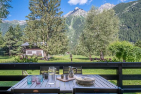 Cocooning small chaming chalet with garden